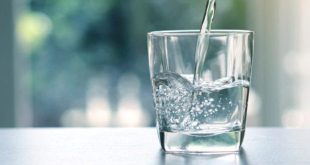 Manfaat Mengonsumsi Air Putih Demineral