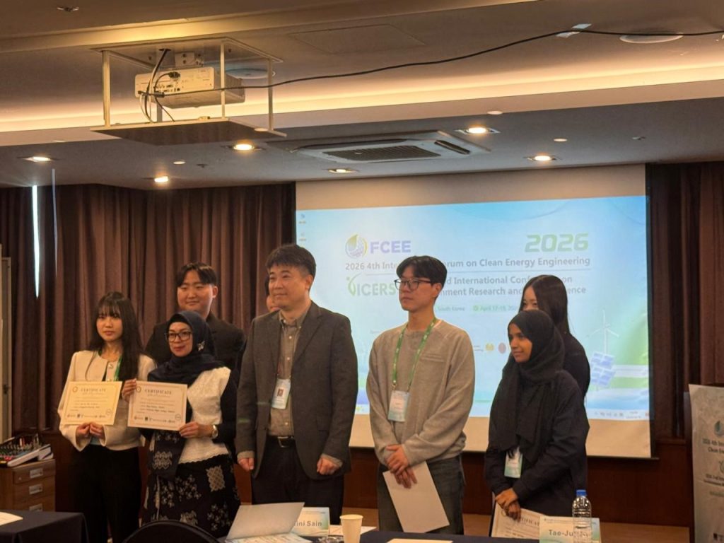 Foto Bersama di Ajang FCEE 2026 Korea Selatan